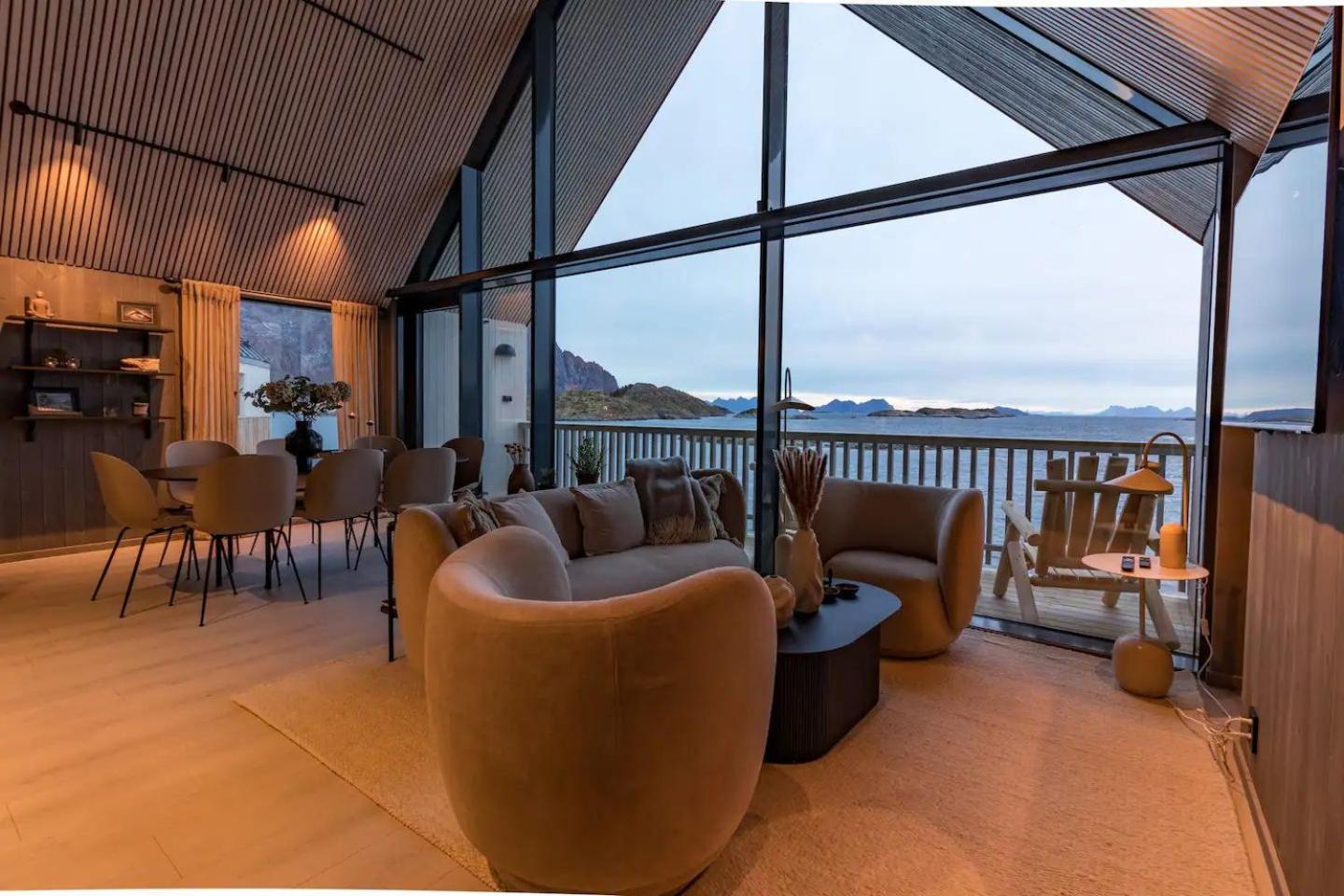 Leilighet Med Fantastisk Utsikt Henningsvaer Ngoại thất bức ảnh